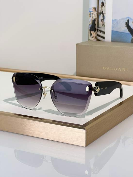Picture of Bvlgari Sunglasses _SKUfw80444230fw